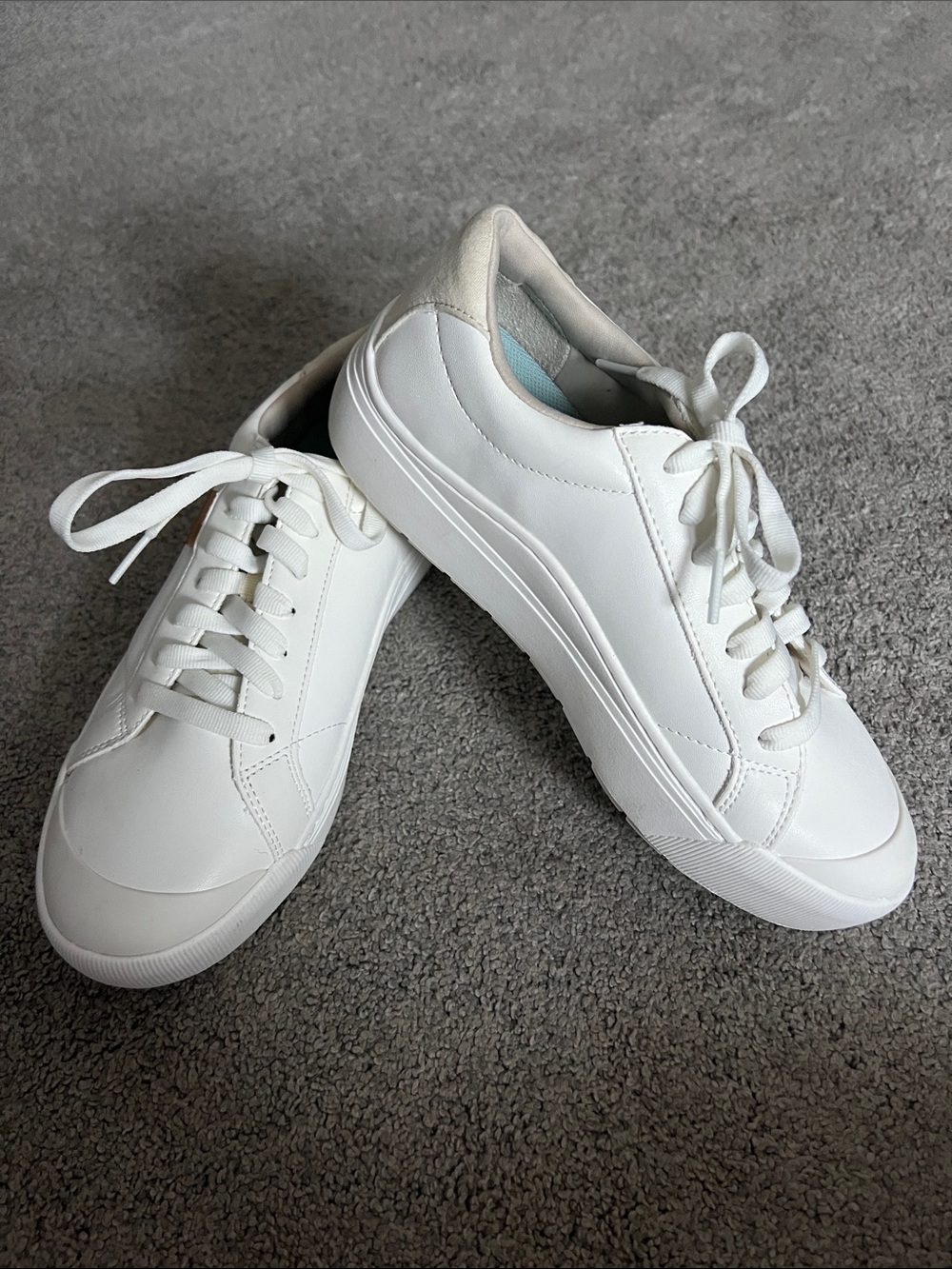 Dr. Scholl's White Women's Lace-Up Platform Sneakers
